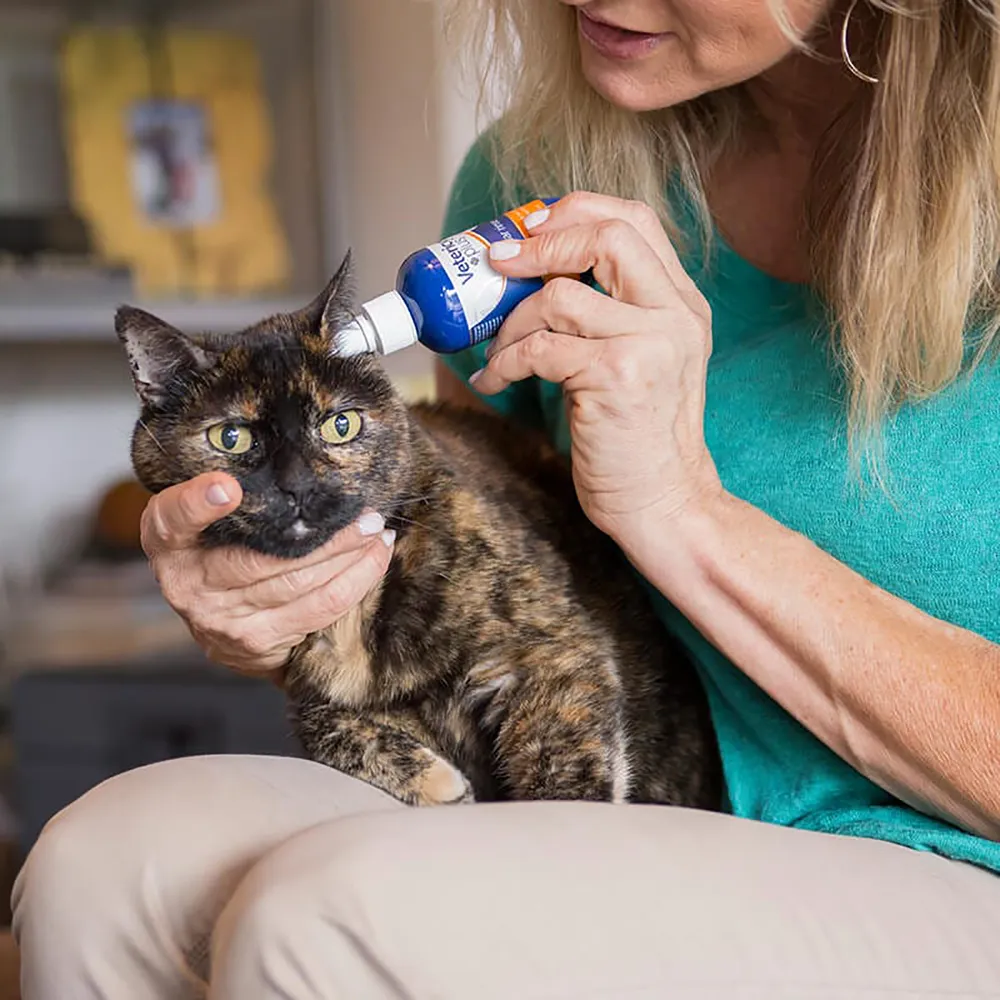 Vetericyn Plus Antimicrobial Ear Rinse - Image 3
